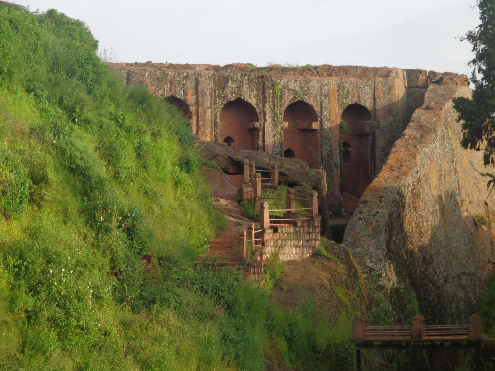 Zan-Seyoum Hotel - Lalibela Exterior photo